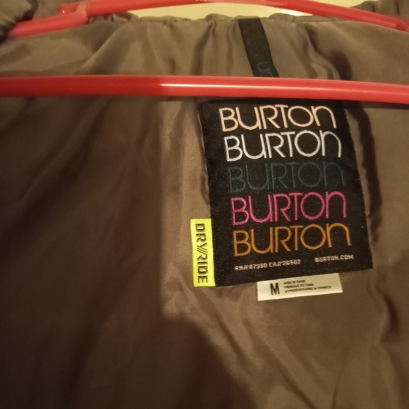 Burton snowboard jacket - Picture 4 of 10